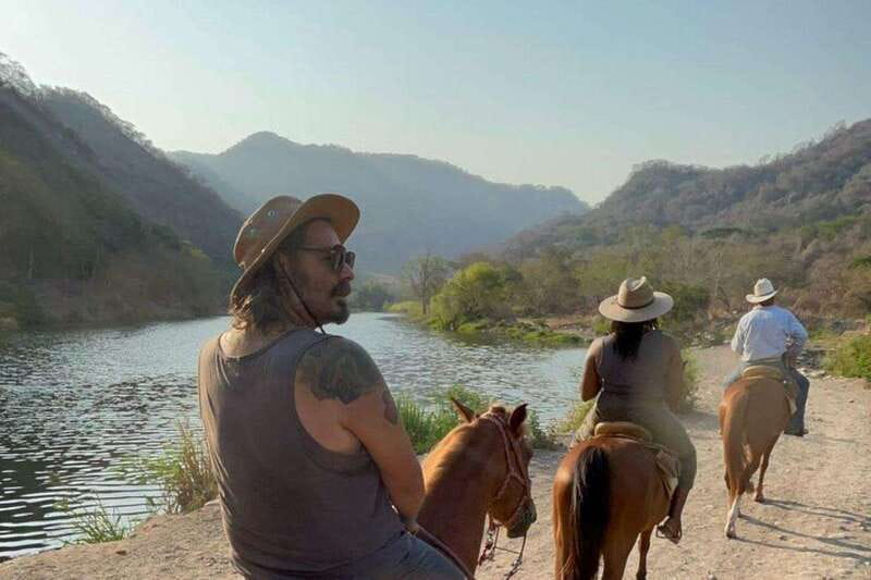 Puerto Vallarta: Horseback Riding, Lunch & Unlimited Drinks - The Mascota River and the optional swim