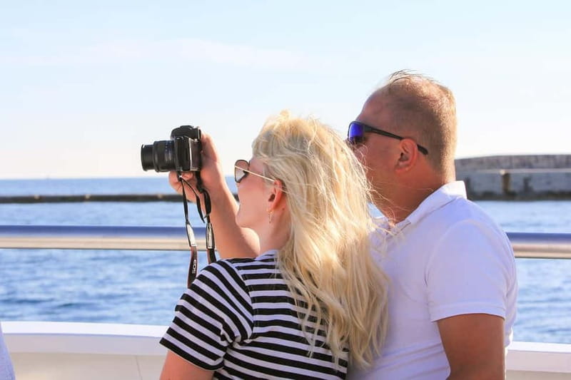 Pula: All-Inclusive Brijuni Boat Tour w Lunch, Drinks & Swim - Lunch on a moving boat