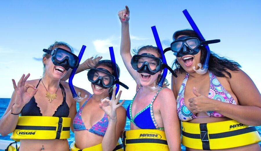 Punta Cana Happy Hour Sailing Cruise - Music and the sunset ride back