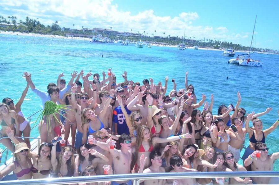 Punta Cana: Hip Hop Party Cruise w/Open Bar (Adults Only) - Who will enjoy this adults-only cruise