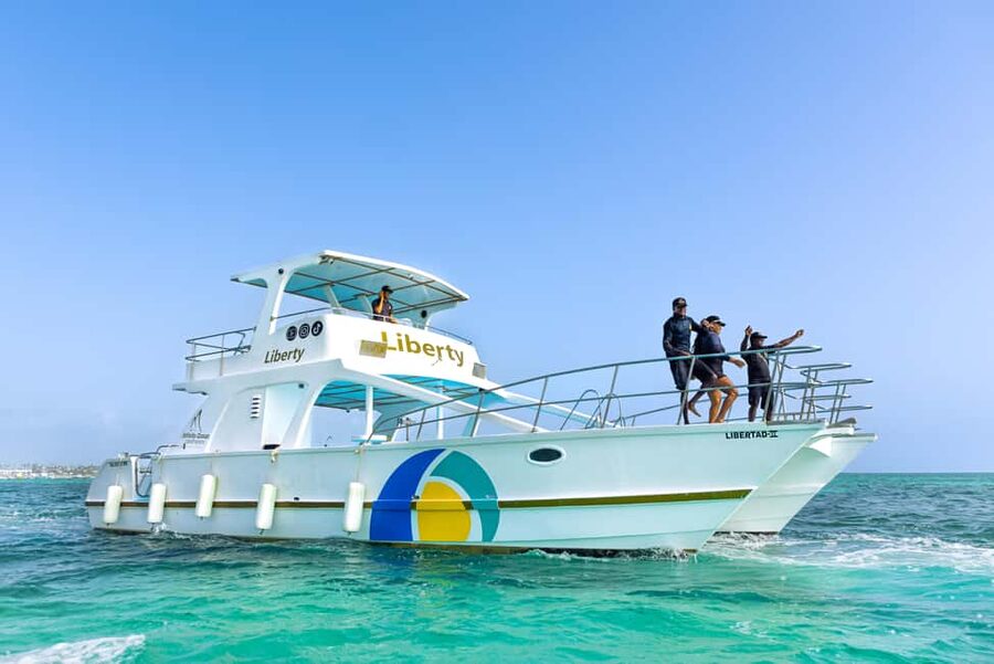 Punta Cana Party Boat (Adults only) - Who will enjoy this adults-only outing