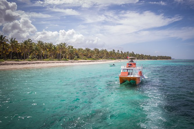 Punta Cana Private Catamaran Cruise with Drinks and Light Snacks - What the $989 group price really means