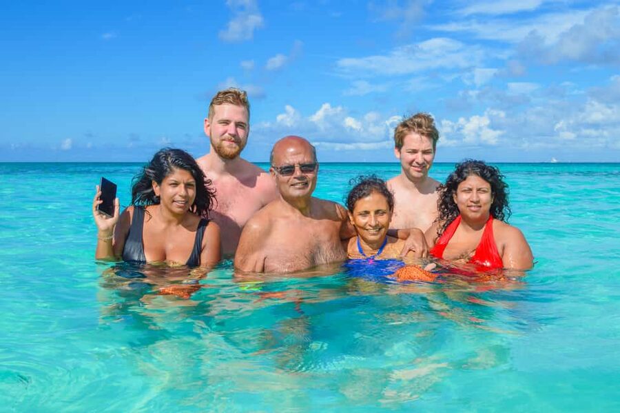Punta Cana: Saona Island All Included Open Bar Catamaran - FAQ