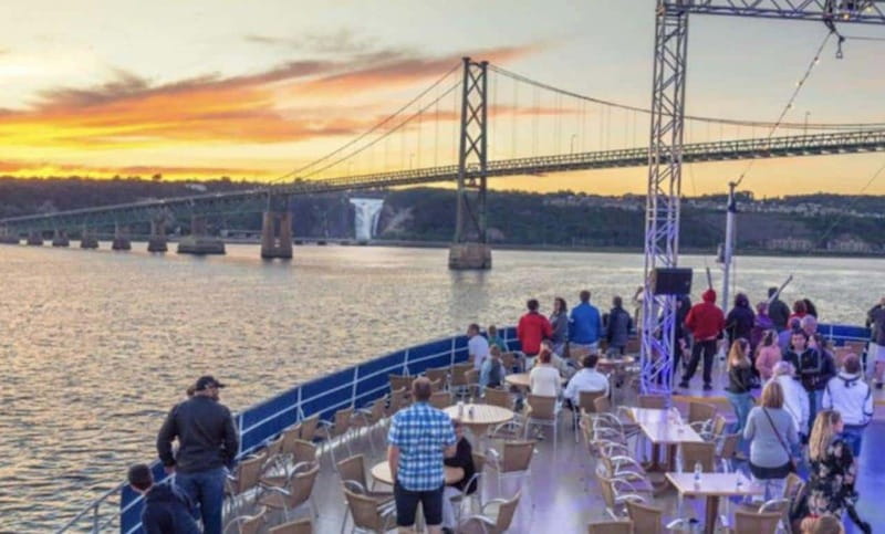 Québec City: 2-Hour Cocktail & DJ Evening Cruise - Getting There Without a Parking Headache