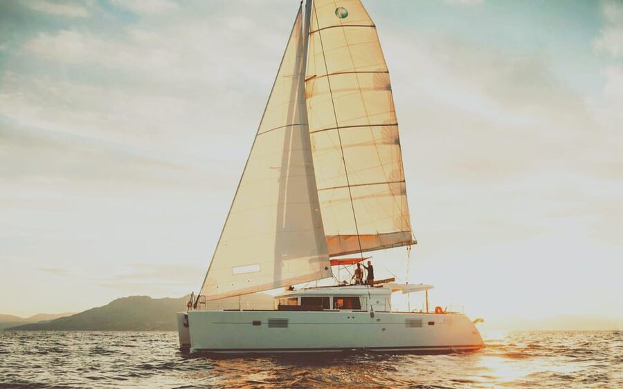 Rethymno: Sunset Catamaran Cruise - Sushi & Open Bar - Sailing Along the Coast Toward Geropotamos