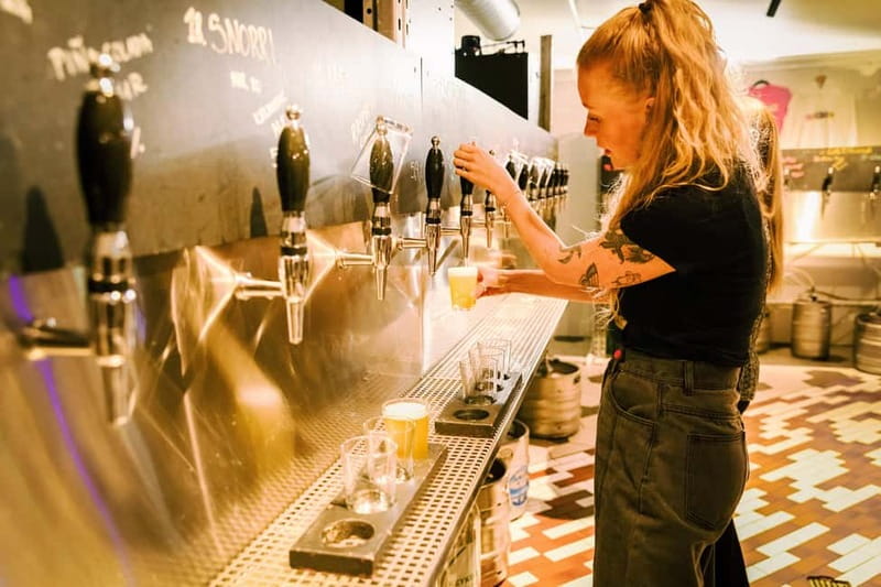 Reykjavik: All in One - Eat, Drink & Explore with Locals - The final restaurant is the evening’s main course