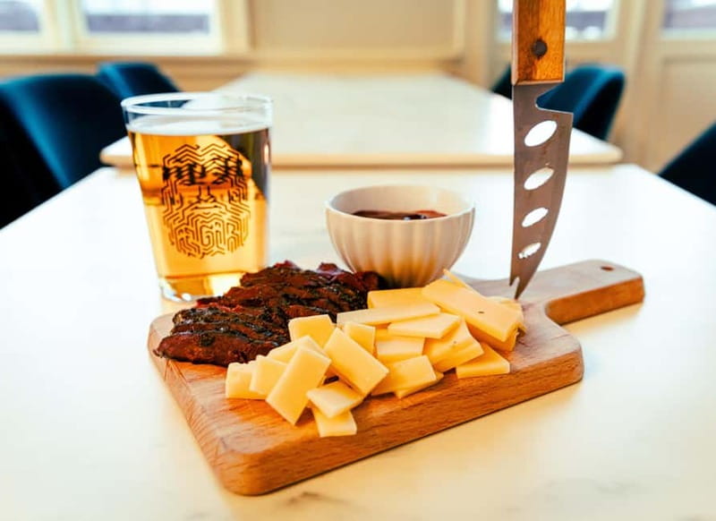 Reykjavik: All in One - Eat, Drink & Explore with Locals - What the $199 price really covers