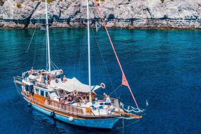Rhodes Day Cruise (with lunch & unlimited drinks) 5,5 Hours
