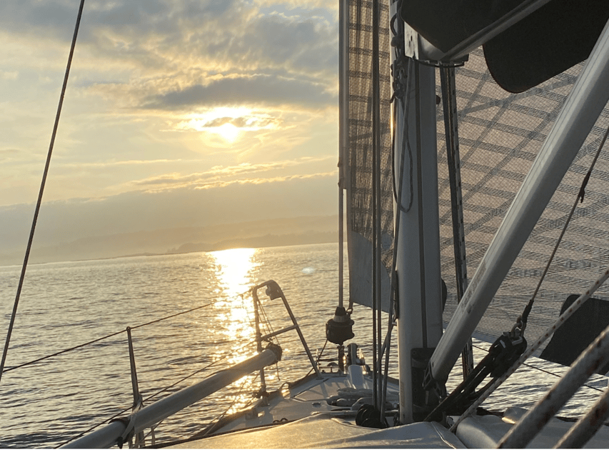 Ría de Arousa: Daytime or Sunset Sailboat Cruise with drinks - Daytime or sunset: which departure should you choose?