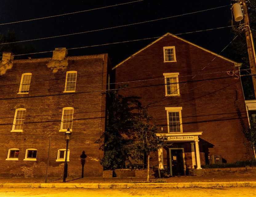 Richmond Ghosts Boos and Booze Haunted Pub Crawl - Walking, access, and what to bring