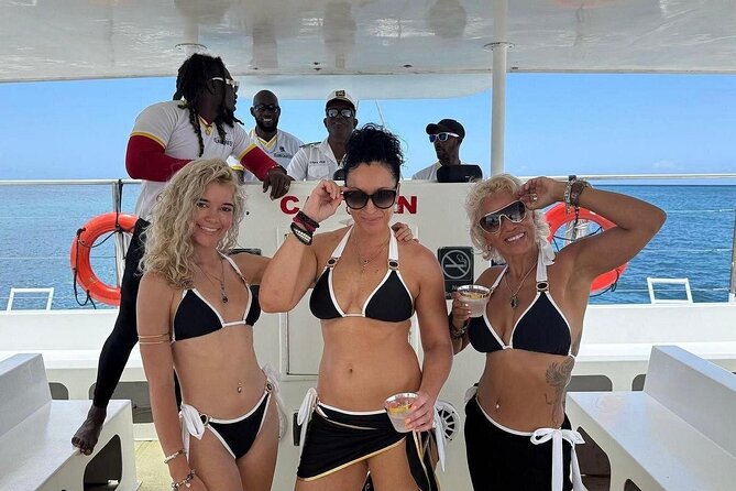 Ricks Cafe Party Cruise with Open Bar & DJ MONTEGO BAY RESORTS - From Montego Bay to Negril by afternoon transfer