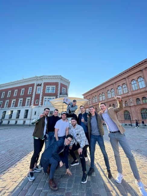 Riga: Old town pub & bar crawl, hidden gems, and local party - What your guide actually adds