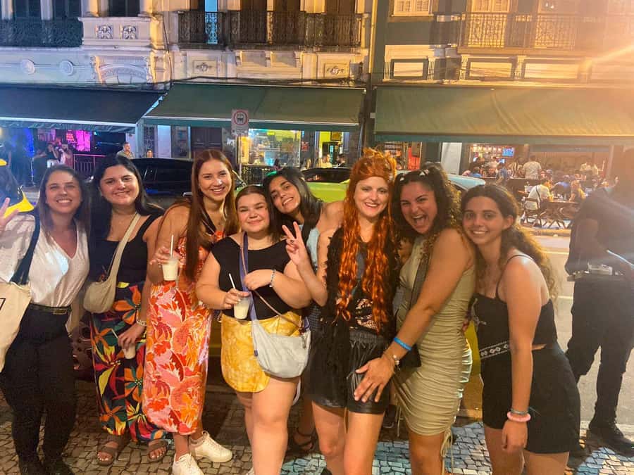 Rio: Pub Crawl in Lapa with Cachaça Tasting and Live Samba - A photo stop at the Selarón Steps
