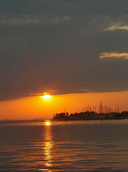 Romantic Sunset tour around Zadar with Drinks - Sunset timing and the Hitchcock connection