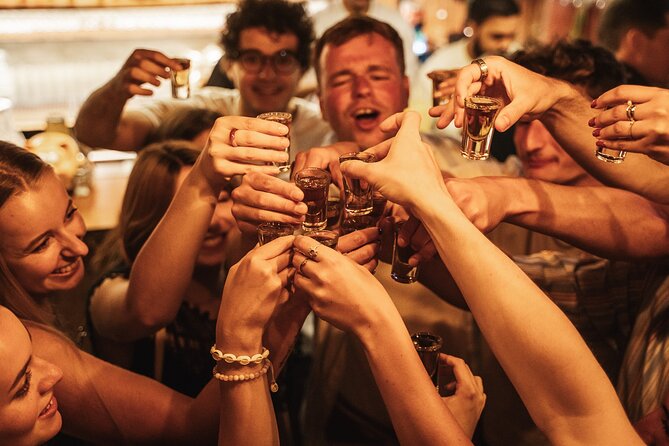 Rome Bar Crawl: Interactive Night Tour with Games and Karaoke - Games, icebreakers, and karaoke make the group work