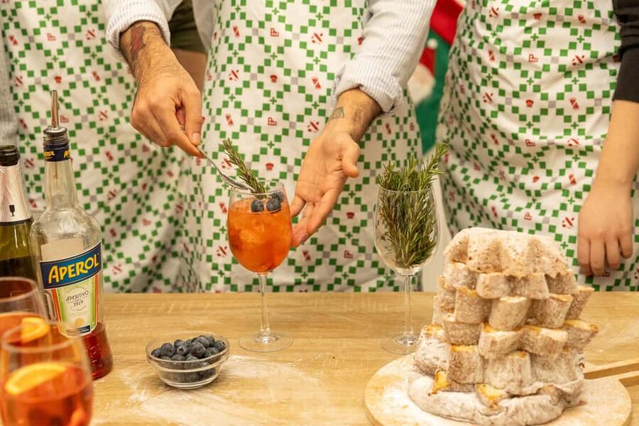 Rome Cooking Class: Make Pasta and 3 Spritz Cocktails - What the group atmosphere is really like