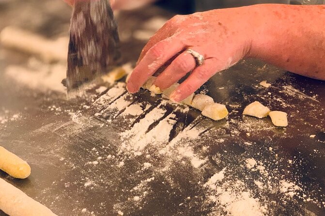 Rome Cooking: Pasta & Tiramisu Making, Free-Flowing Fine Wine - Walk to the restaurant for the hands-on class
