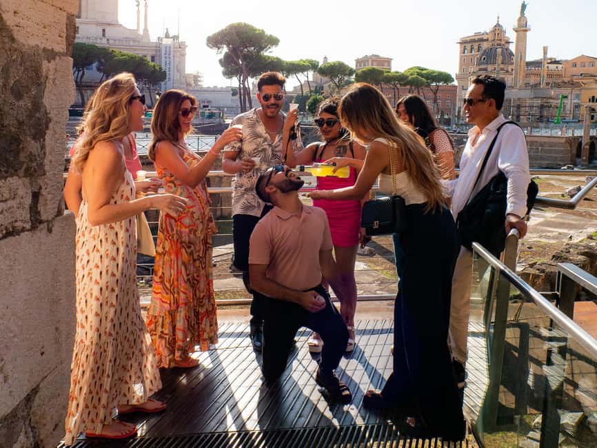 Rome: Guided Bar Crawl with Drinks & Dark History - Starting at Piazza della Madonna dei Monti