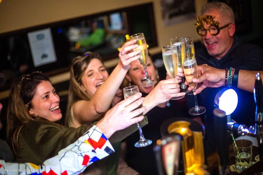 Rome: NYE Pub Crawl and Club - A practical New Year’s Eve schedule