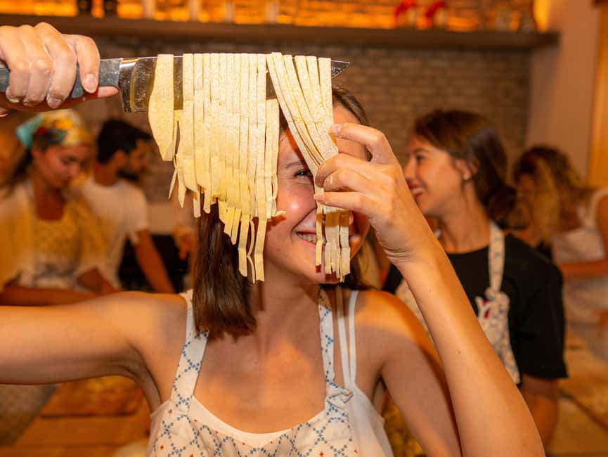 Rome: Pasta Cooking Class with Spritz Cocktails - Carbonara and Cacio e Pepe, the Roman lessons worth taking home