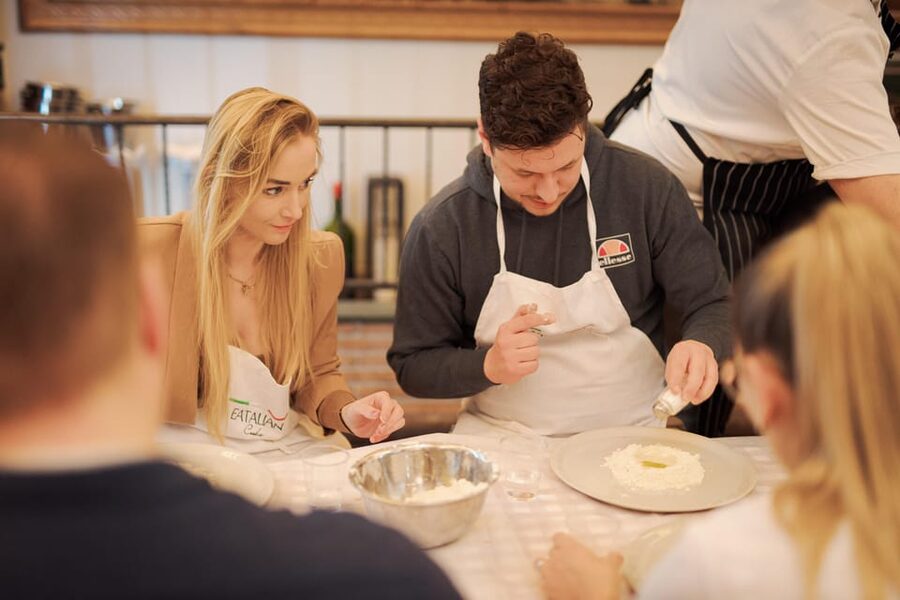 Rome: Pizza Cooking Class in Piazza Navona with Drinks - Is $48 a good value in Rome?