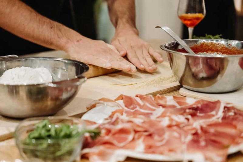 Rome: Pizza Making Class with Gelato & Drinks Included - A full meal with wine, beer, and conversation