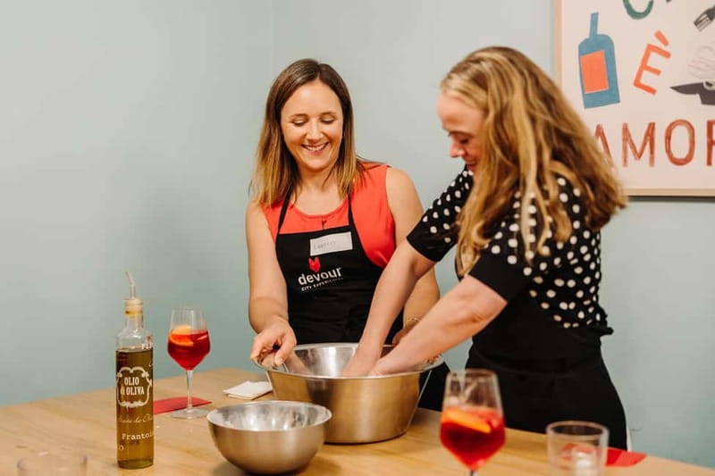 Rome: Pizza Making Class with Gelato & Drinks Included - Starting with a spritz and a little Roman aperitivo