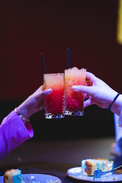Rotterdam: Summer Cocktail Cruise - Cocktails, snacks, and the real value of the $47 price