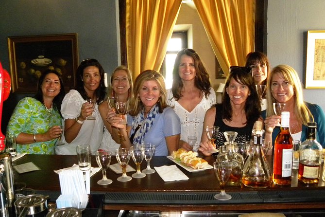 Rum Craft Cocktail Tour in San Juan - Guides who shape the evening