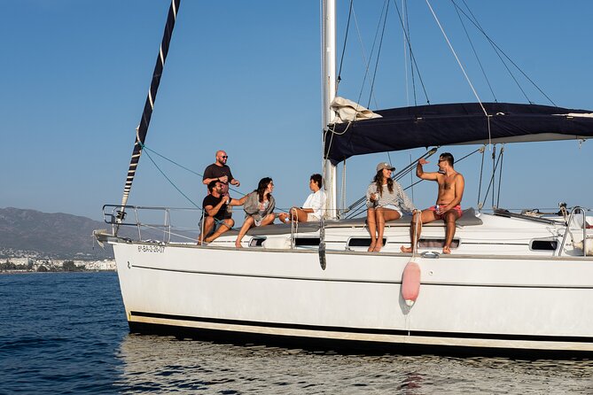 Sailing Adventure: Sailing, Dolphins and Relaxation with Drinks - Swimming and paddleboarding depend on conditions