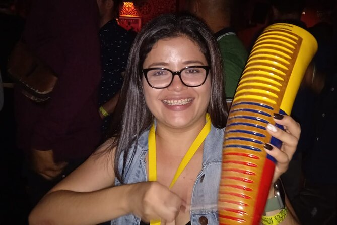 Salsa Bar Hopping in Cali - Who will enjoy this most