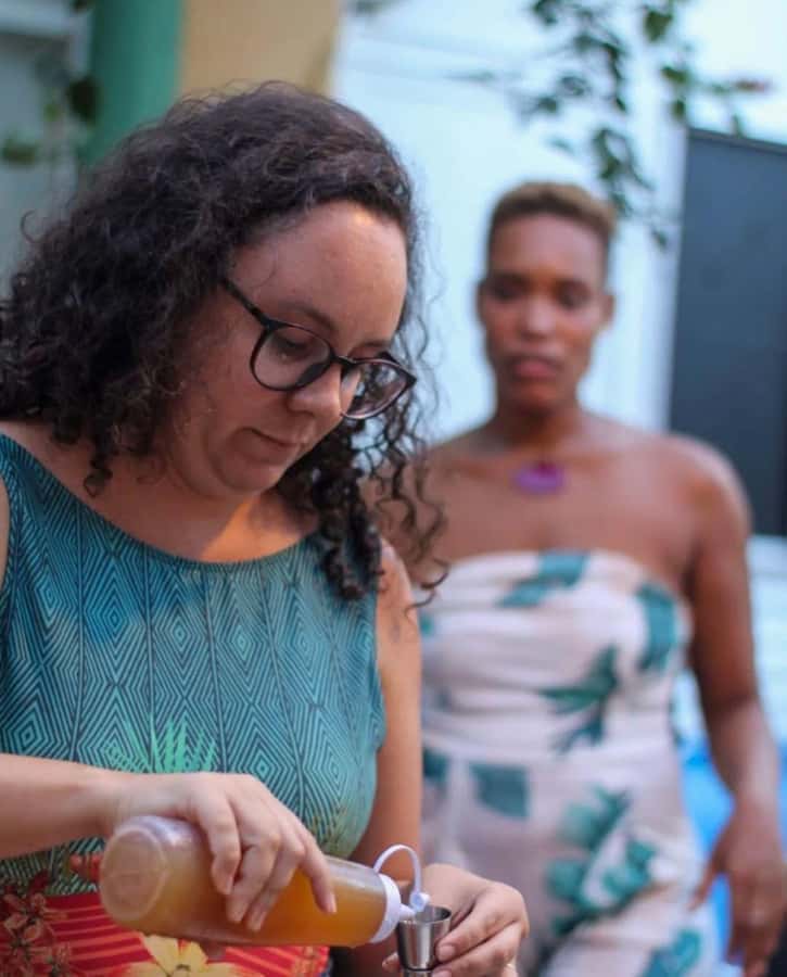 Salvador: Caipirinha Masterclass with Unlimited Drinks - Unlimited caipirinhas after the class