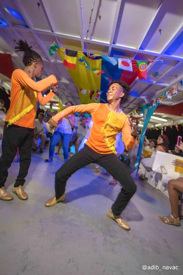 San Andres: White Party on boat with open bar, dinner and dancers! - A white party that leaves the shore