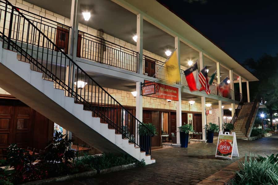 San Antonio: Spirits & Spirits Haunted Pub Crawl - Key points to know before booking