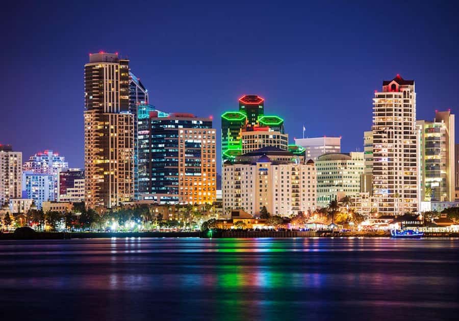 San Diego: Buffet Dinner Cruise with Drinks - Key points to know before boarding