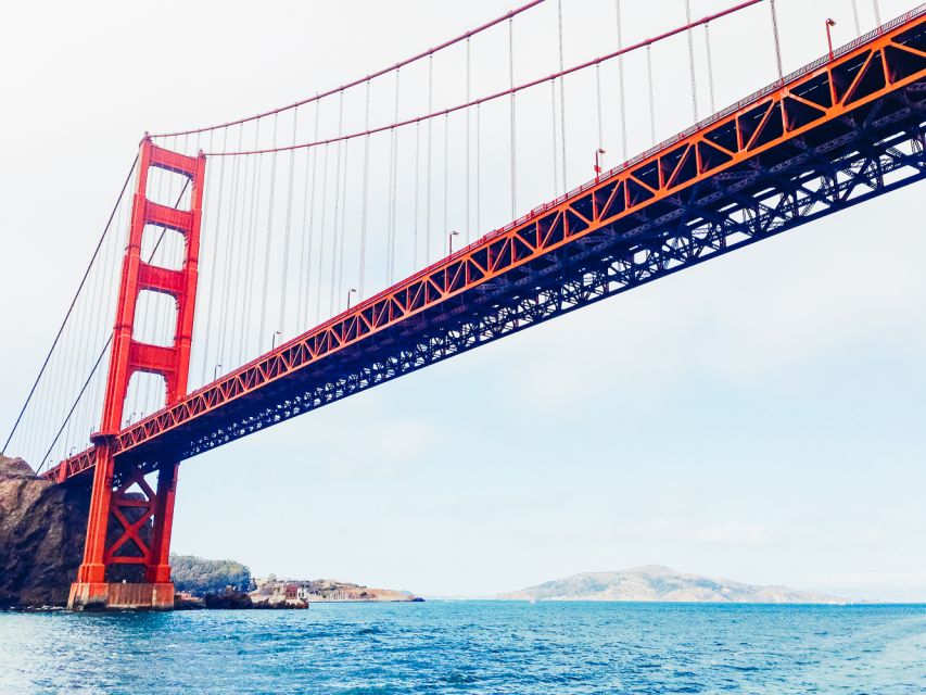 San Francisco: Bay Sailing Tour with Drinks - Why this small sailboat gives you a better bay view