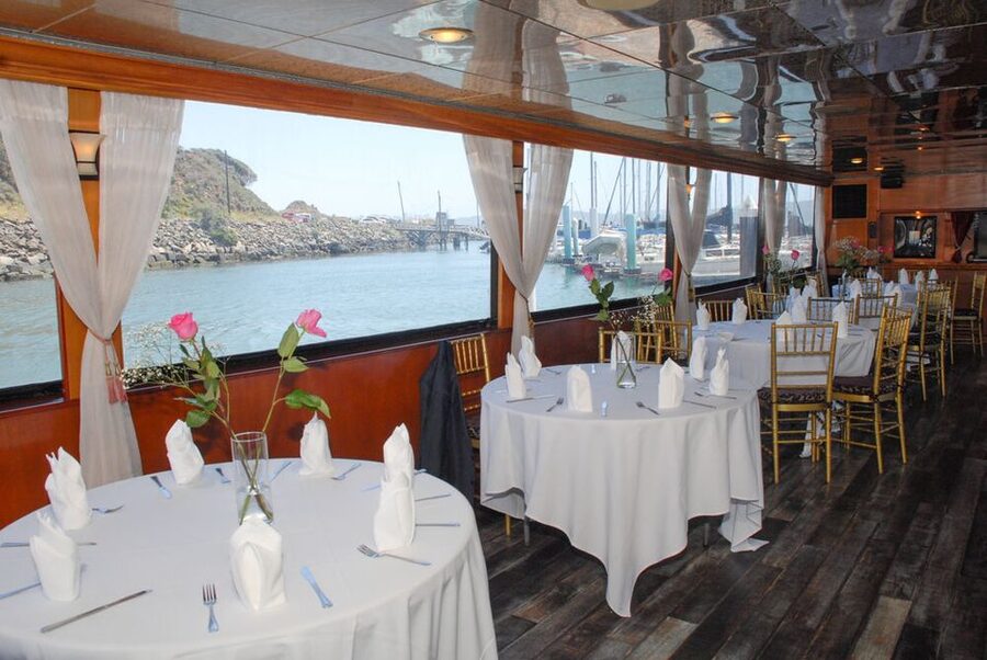 San Francisco: Empress Yacht July 4th Fireworks Party Cruise - Live DJ and Dance Floor on Both Decks