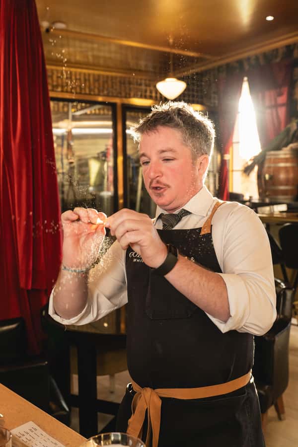 San Francisco: Local Distillery Cocktail Class - Crossing to Treasure Island