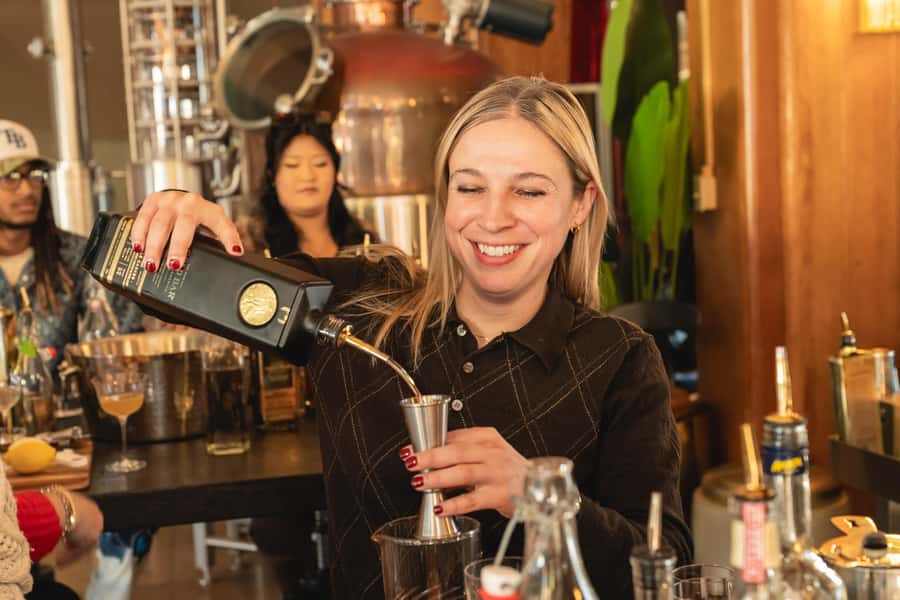 San Francisco: Local Distillery Cocktail Class - Why the dedicated bartender matters