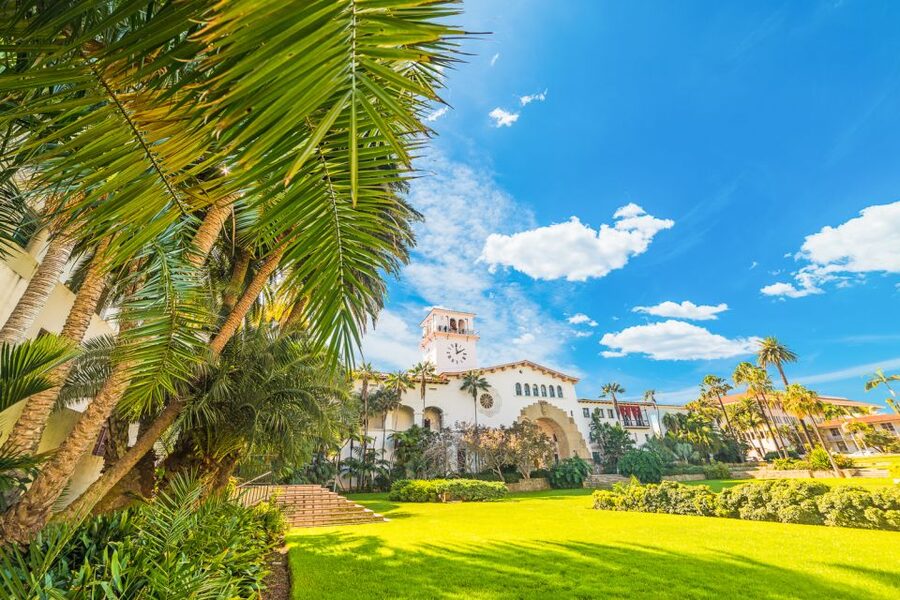 Santa Barbara: 3-Hour Cocktail and History Walking Tour - Why food and history work so well here