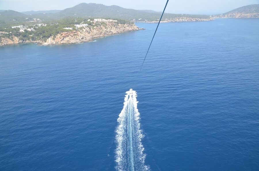 Santa Eulària des Riu: Parasailing Boat Cruise with Drinks - Taking off from Port de Santa Eulària