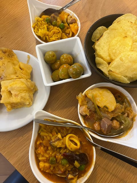 Santiago: Guided Foodie Tour with Drinks, Tapas & Live Music - Who will enjoy this tour most