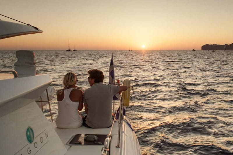 Santorini:All-inclusive Catamaran Cruise with Thirassia Stop - Should you book the Caldera Yachting cruise?