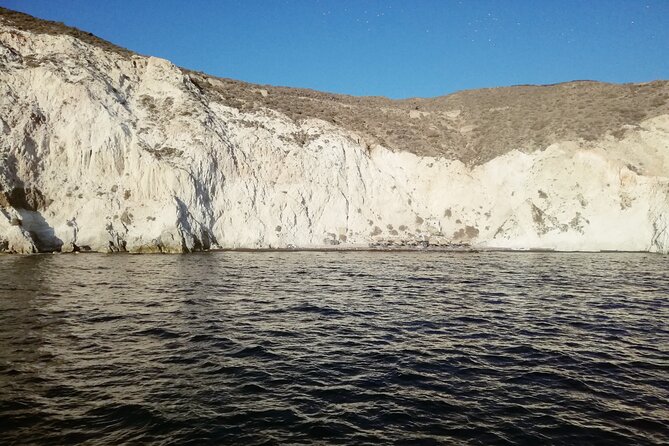 Santorini Catamaran Cruise with Fresh Meal and Open Bar - Pickup at Vlychada and the first hour onboard