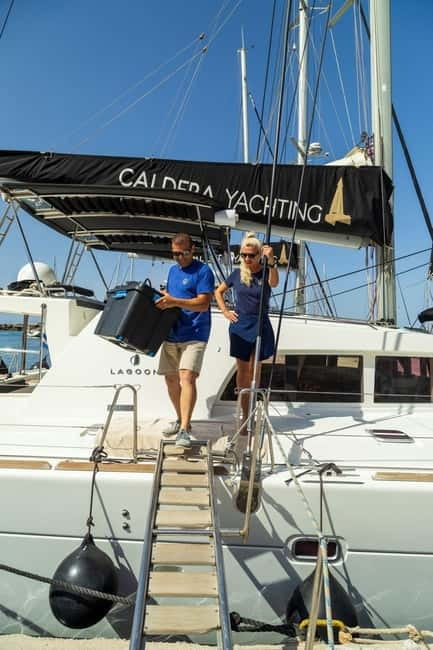 Santorini: Catamaran Cruise with Fresh Meal & Open Bar - A five-hour cruise through Santorini’s volcanic south