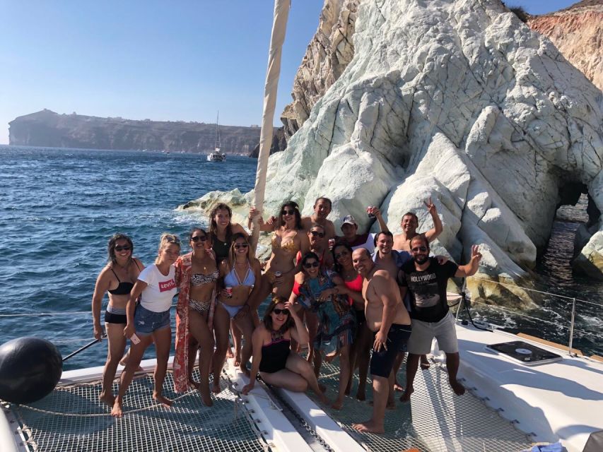 Santorini: Catamaran Cruise with Meal & Open Bar - Food, drinks, and the crew