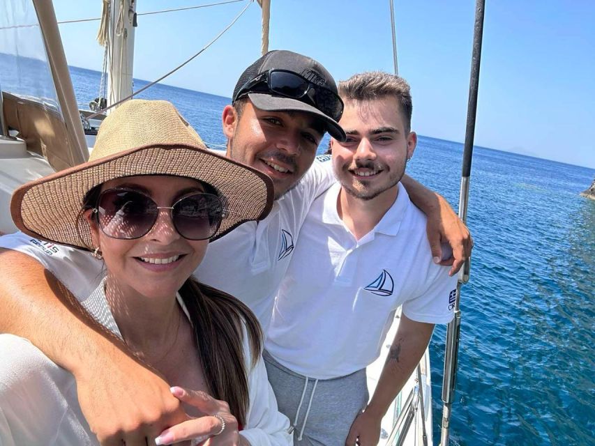 Santorini Catamaran Day Cruise: Lunch, Drinks and Transfers - Mesa Pigadia combines lunch and another swim