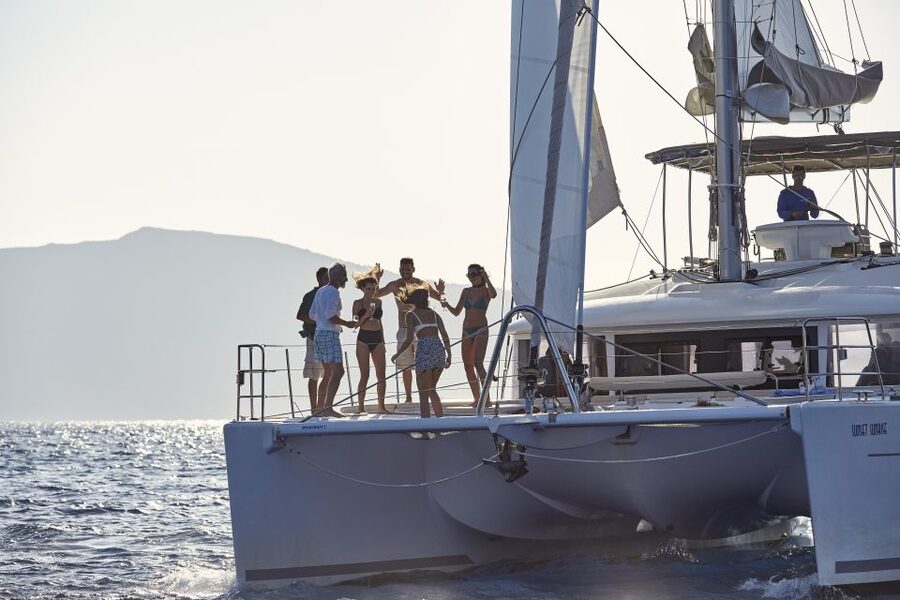 Santorini: Luxurious Catamaran Cruise with Meal & Open Bar - Is $153 a Fair Price?