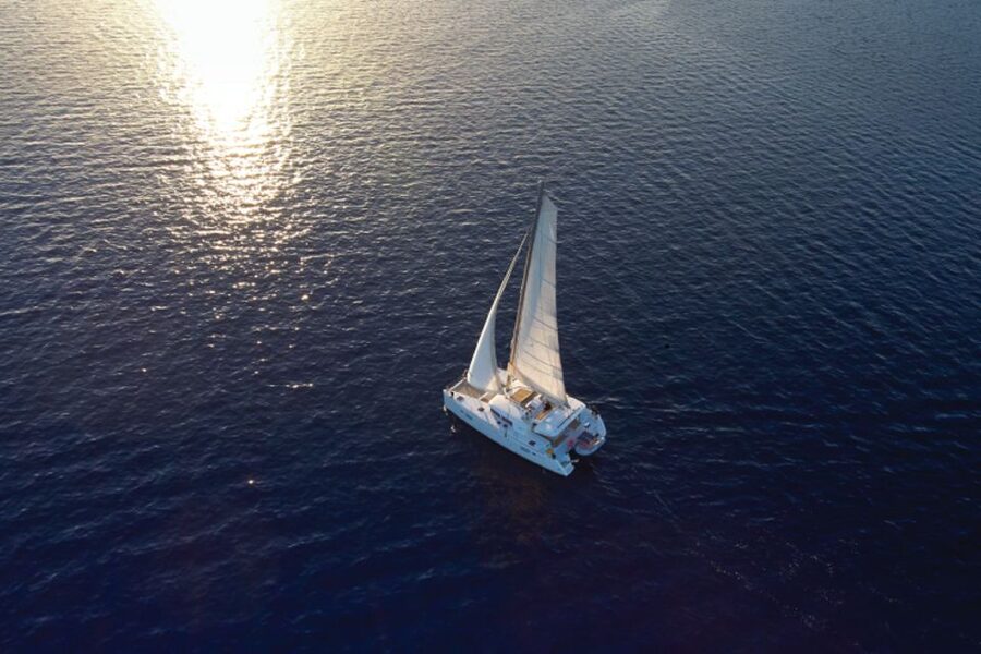 Santorini: Platinum Catamaran Cruise w/ BBQ Meal & Open Bar - What the $117 price really includes
