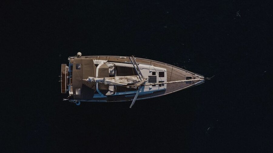 Santorini: Private Caldera Sailing Trip with Open Bar & Meal - Why seeing Santorini from sea level matters